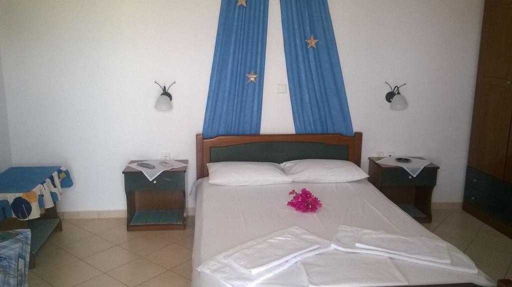 Appartement Stolidi à Adámas Chambre photo