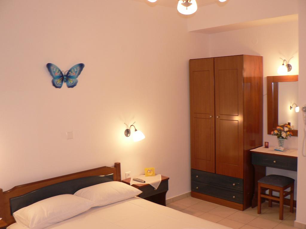 Appartement Stolidi à Adámas Chambre photo